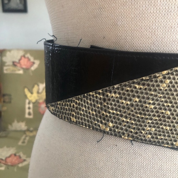 SOLD Vintage 1950s Belt Black Reptile Print Pinup - Picture 4 of 8